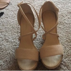 Nude Wedges